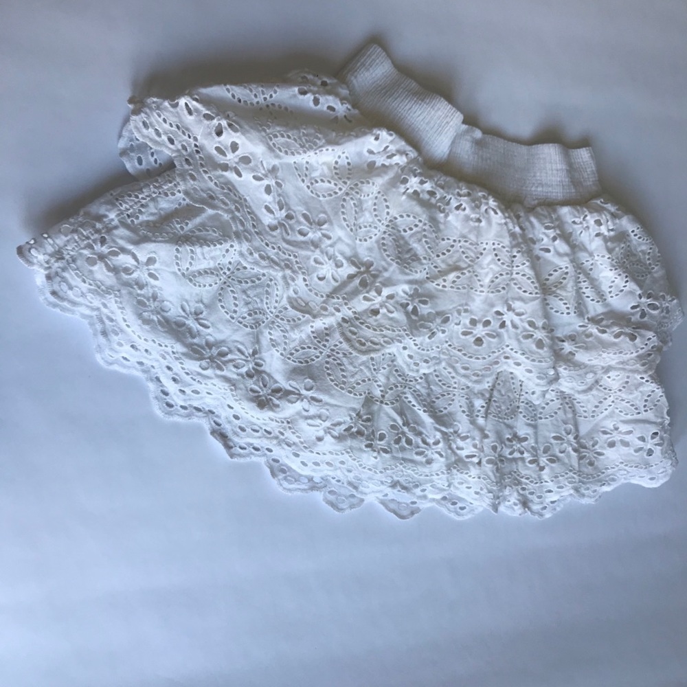 Abercrombie Kids white lace skirt